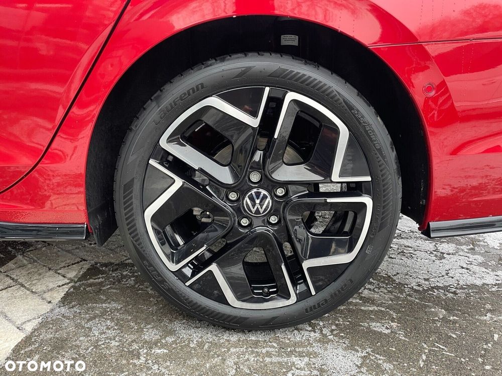 Volkswagen Golf Variant 2.0 TDI R-Line Plus DSG - 31