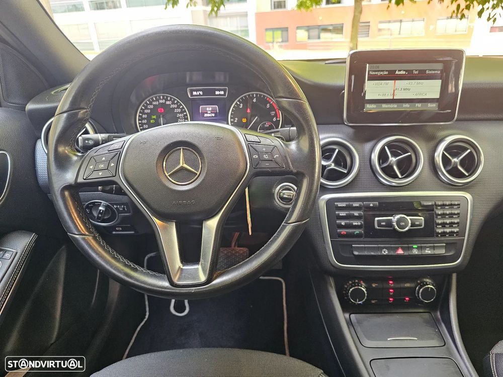 Mercedes-Benz A 180 CDI 7G-DCT 2Style - 43