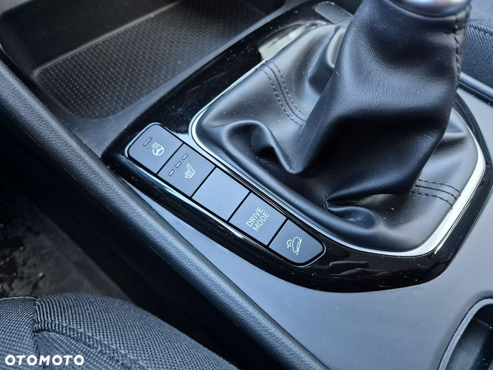 Hyundai Tucson 1.6 T-GDi Modern 2WD - 24