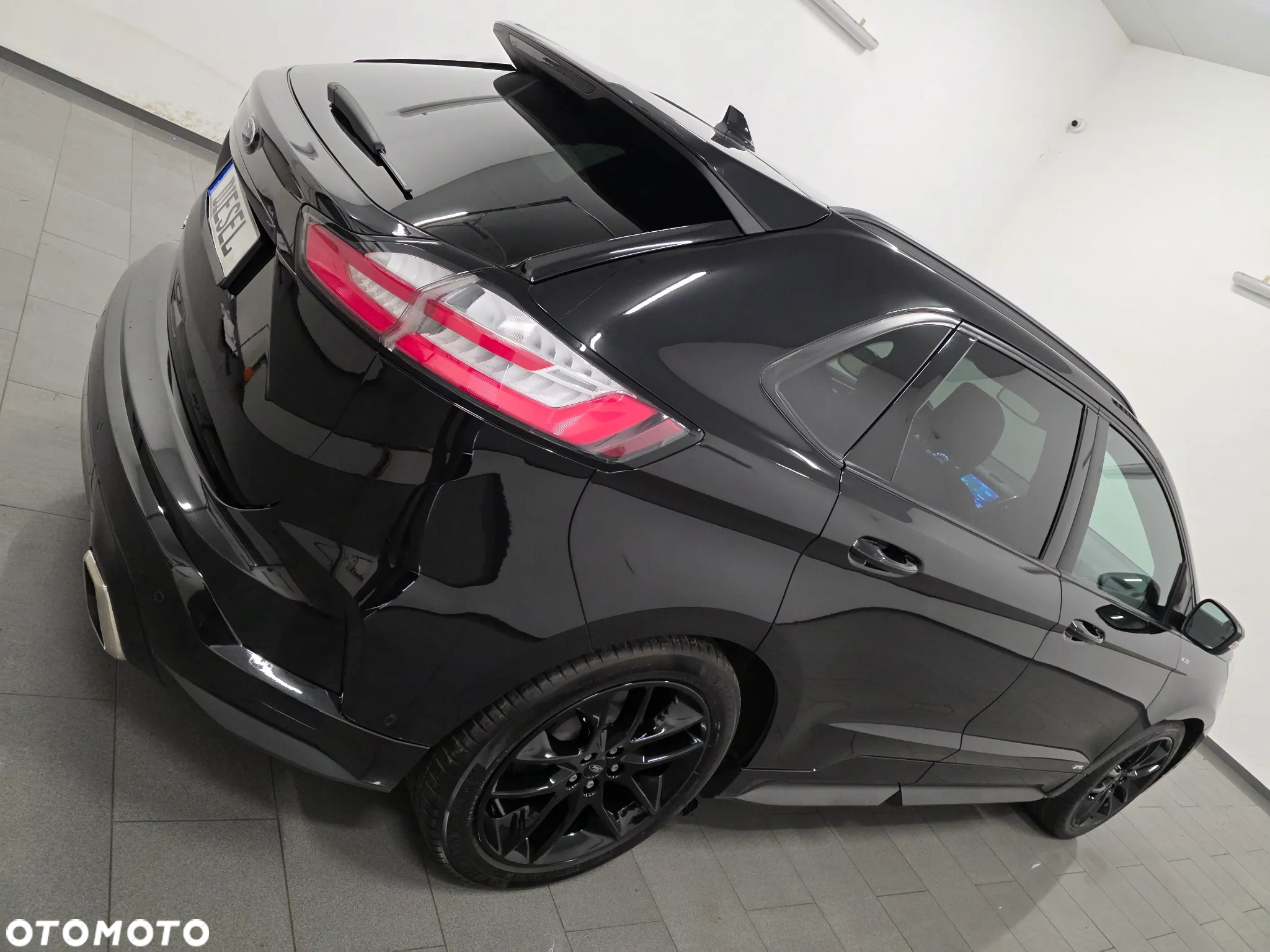 Ford Edge 2.0 EcoBlue Twin-Turbo 4WD ST-Line - 35