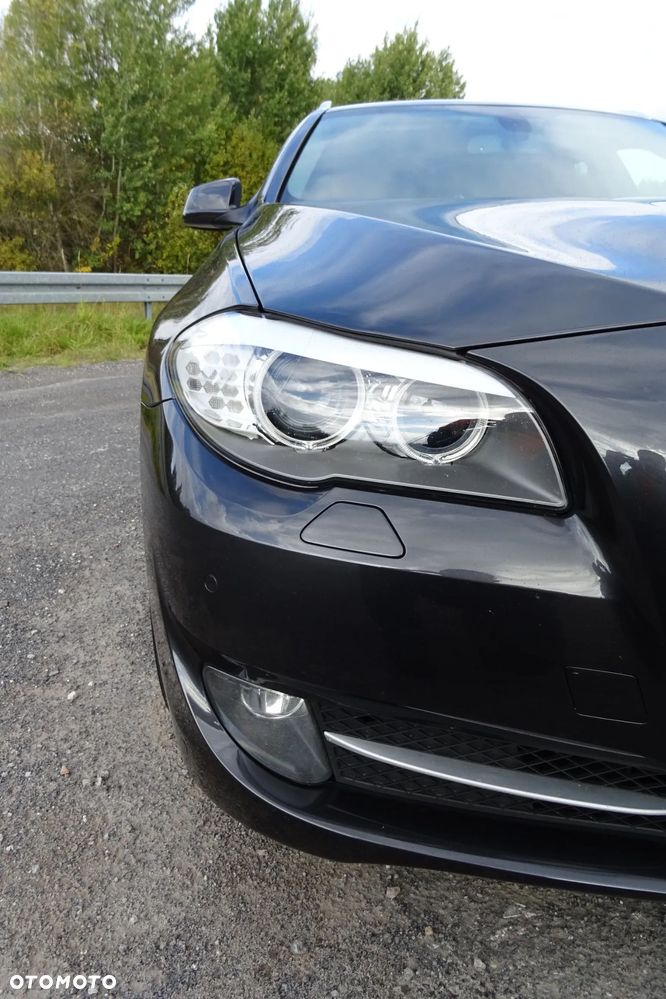 BMW Seria 5 520d - 31