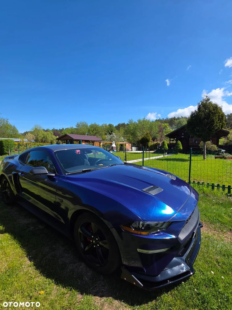 Ford Mustang - 1