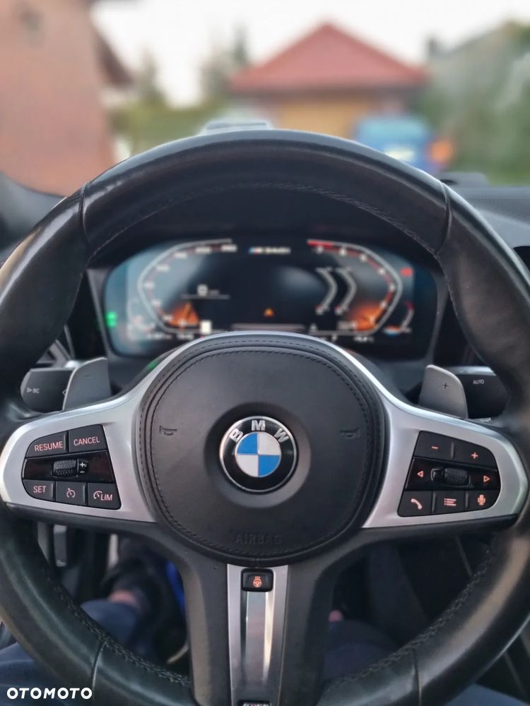 BMW Seria 3 M340i xDrive - 10