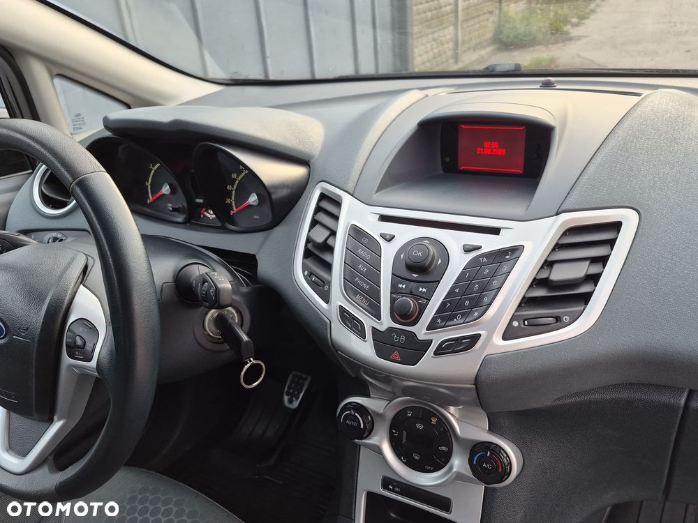 Ford Fiesta - 5