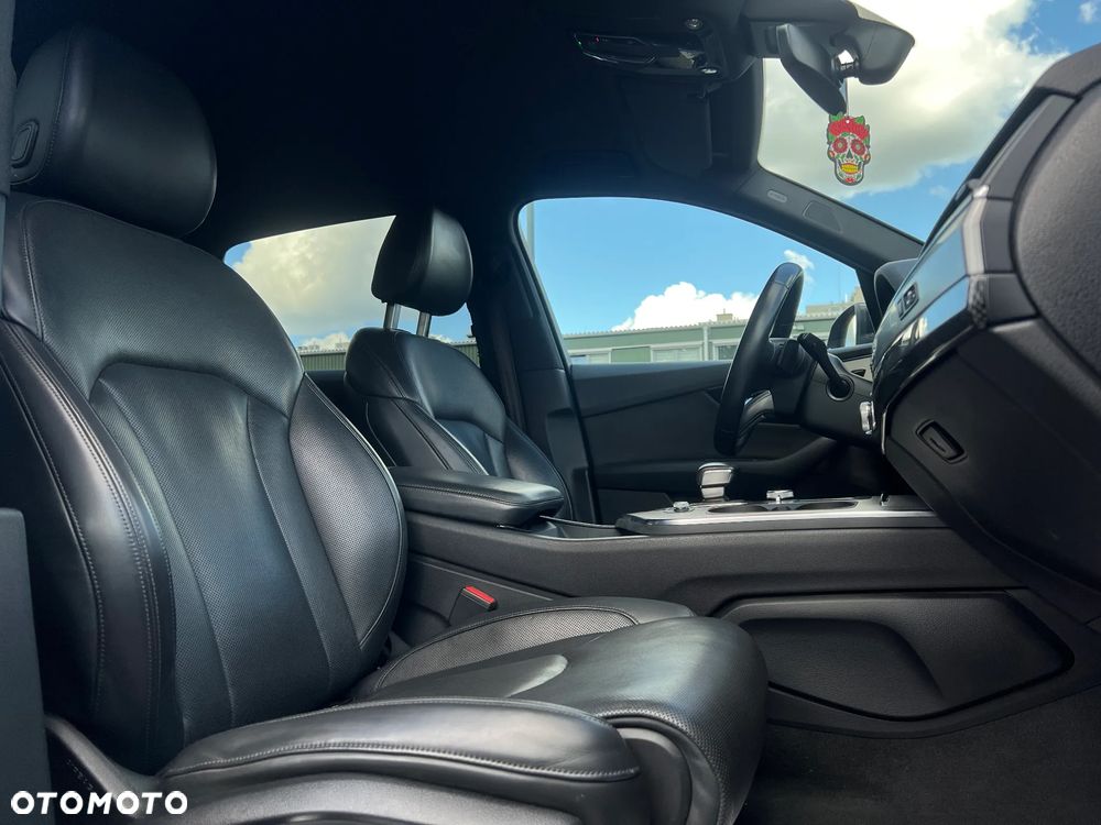 Audi SQ7 - 27