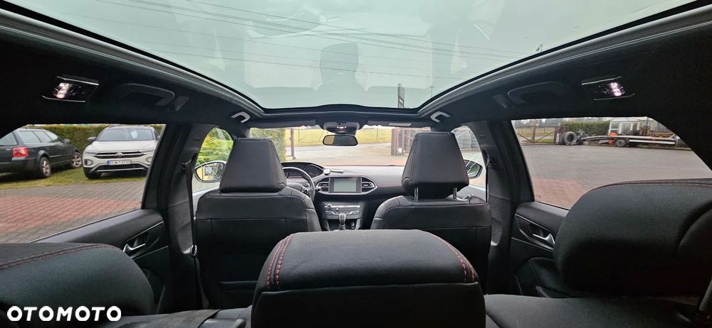 Peugeot 308 - 18