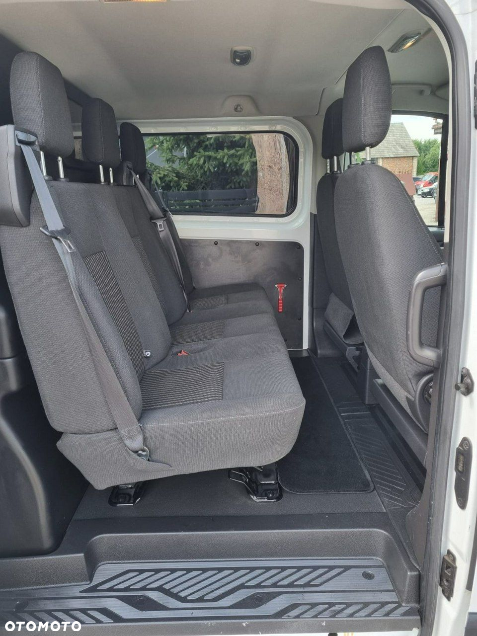 Ford Transit Custom - 9