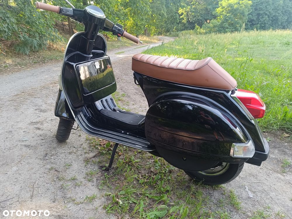 Vespa PX - 11
