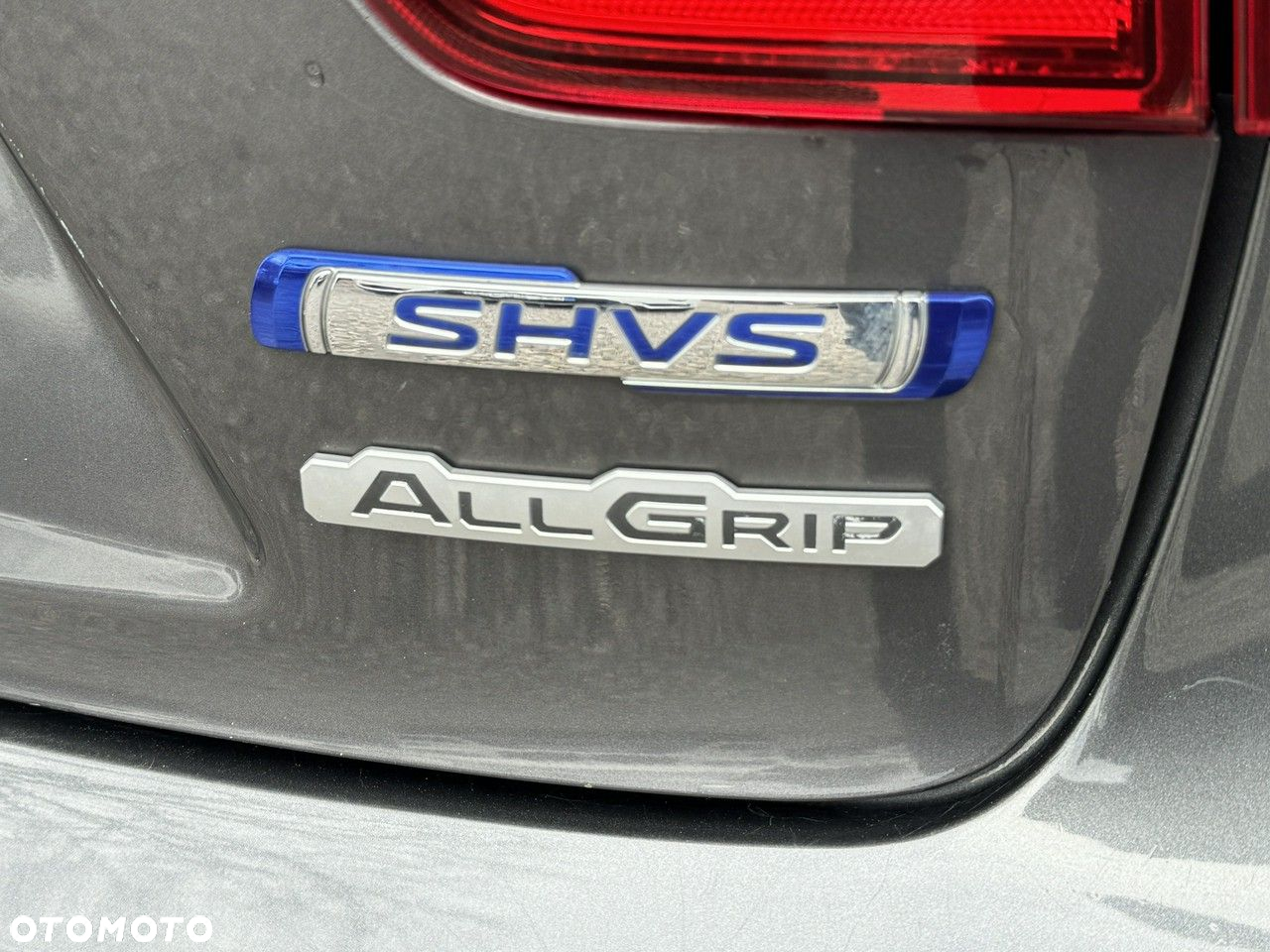 Suzuki Ignis - 13