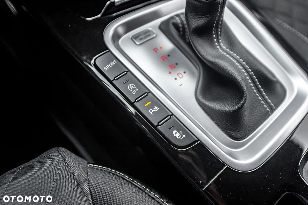 Kia ProCeed 1.4 T-GDI DCT7 OPF GT LINE - 35