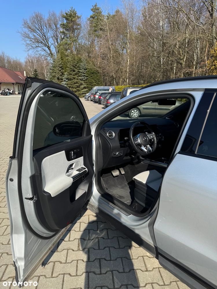 Mercedes-Benz GLA AMG 45 4Matic+ AMG Speedshift DCT 8G - 18