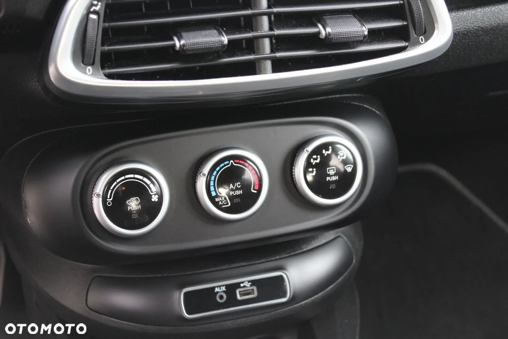 Fiat 500X 1.6 E-Torq 4x2 Lounge - 24