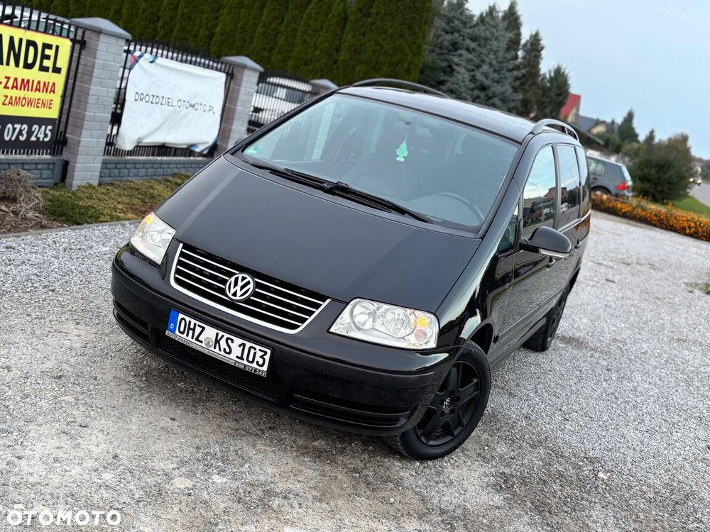 Volkswagen Sharan - 1