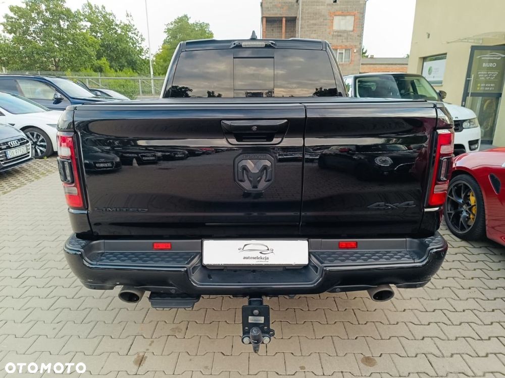 RAM 1500 - 4