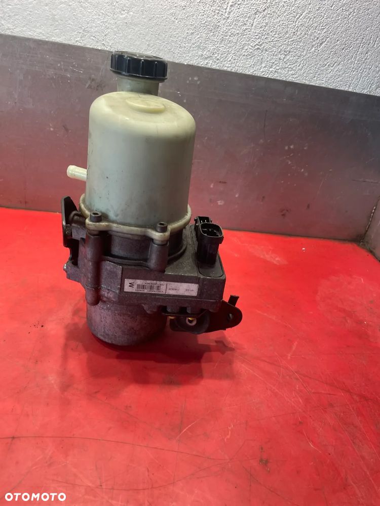 DACIA LOGAN POMPA HYDRAULICZNA UKŁADU KIEROWNICZEGO 491106619R - 2