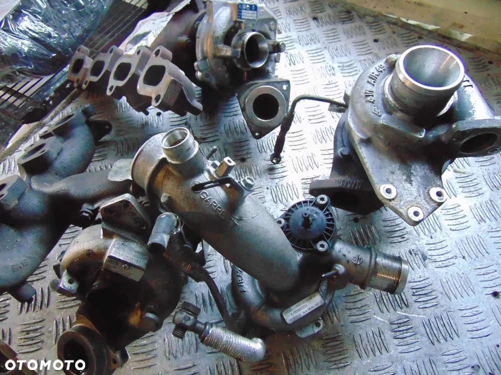 Turbosprężarki do regeneracji rózne cena za sztuke 100 zł - 1