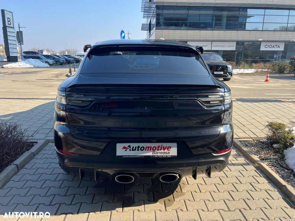 Porsche Cayenne Coupe - 3