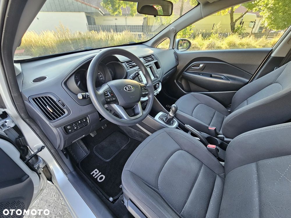 Kia Rio 1.4 Edition 7 - 18