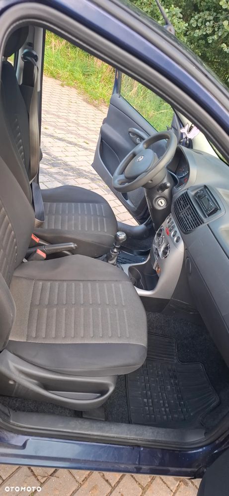 Fiat Punto - 9