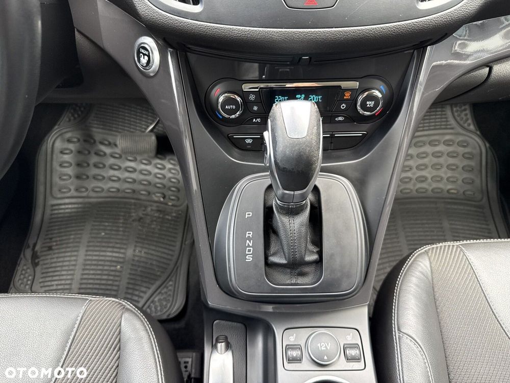 Ford Kuga 2.0 TDCi 4WD Titanium - 16