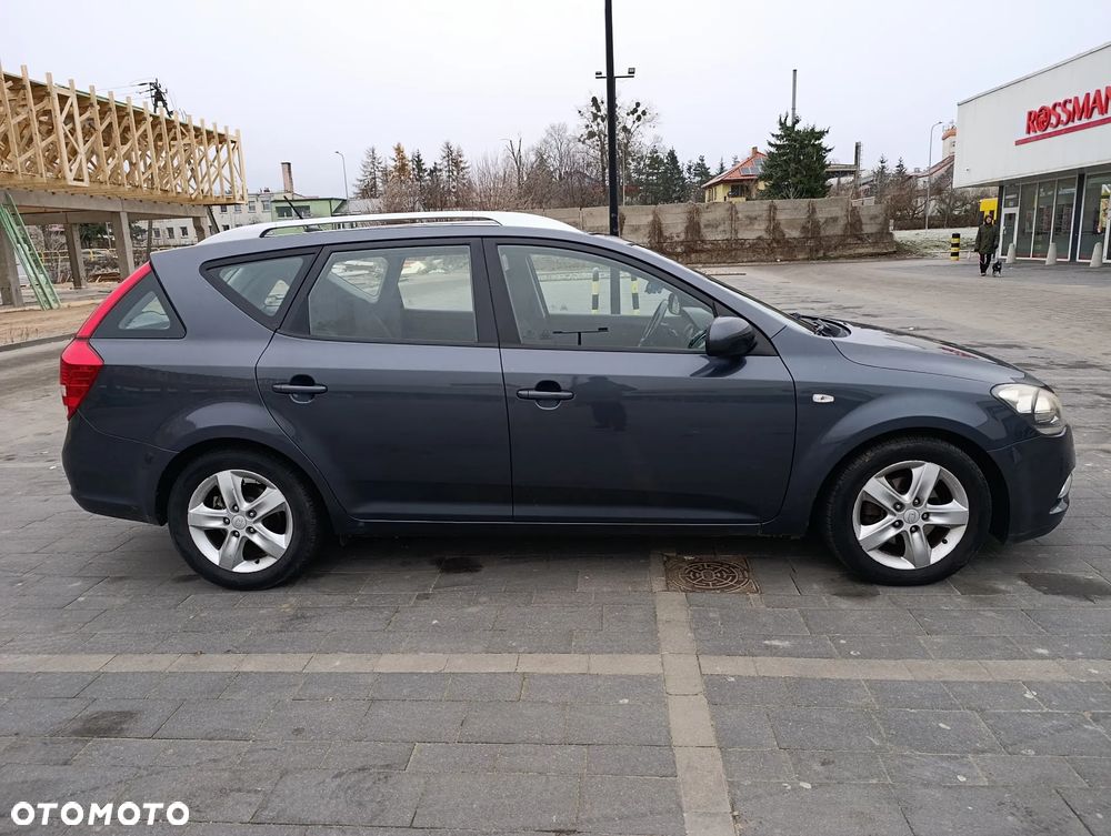 Kia Ceed 1.4 Comfort - 3