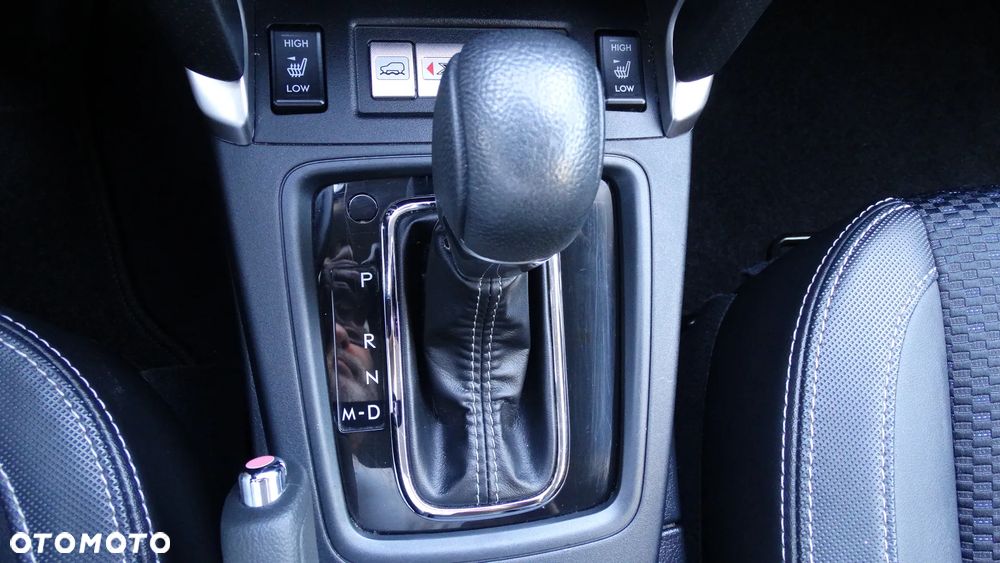 Subaru Forester 2.0 i Exclusive Lineartronic - 26