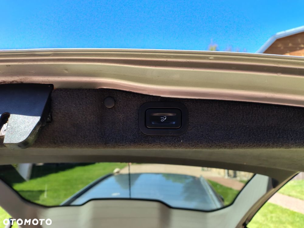 Opel Vectra 1.9 CDTI Cosmo - 10