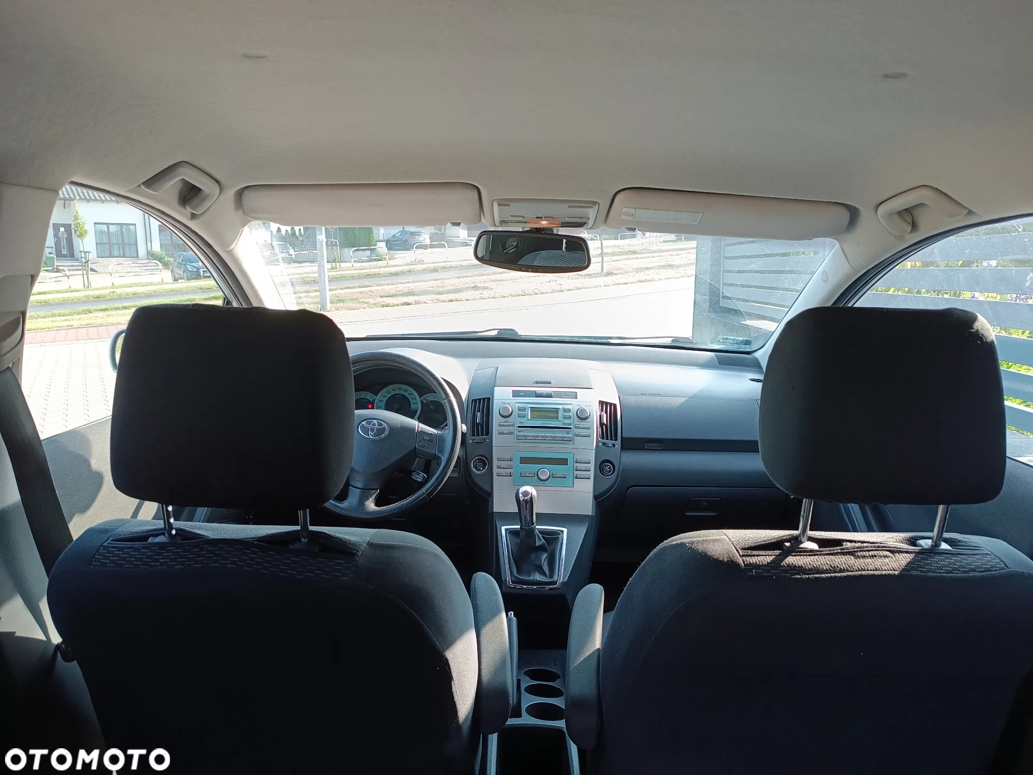 Toyota Corolla Verso 1.8 Sol 7os - 14