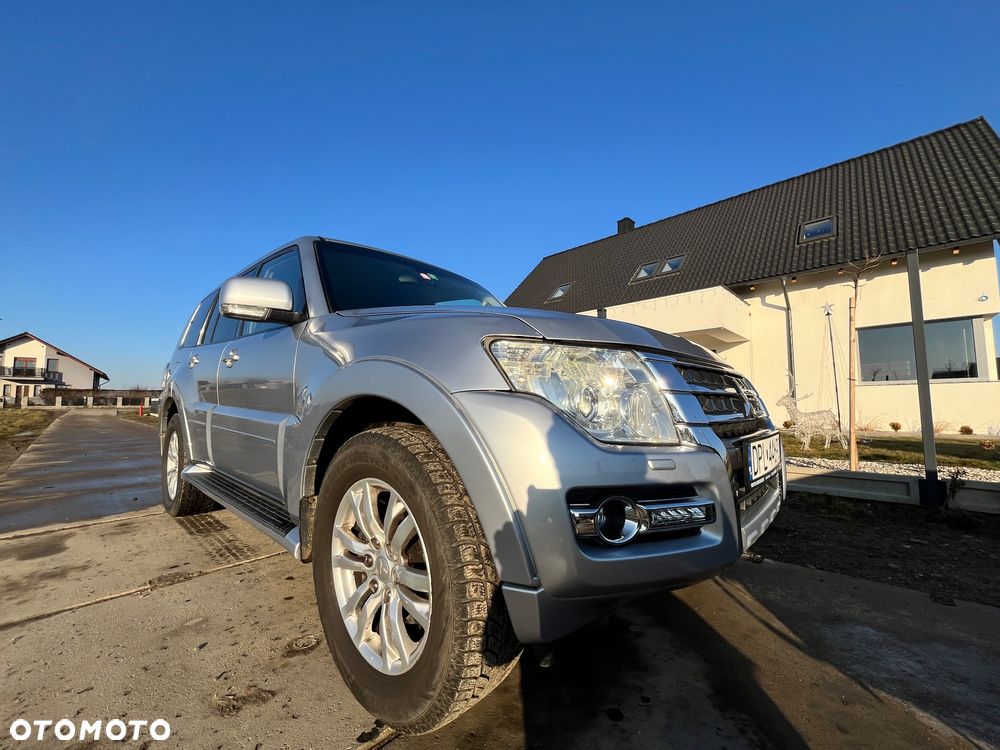 Mitsubishi Pajero 3.2 DI-D Automatik - 2