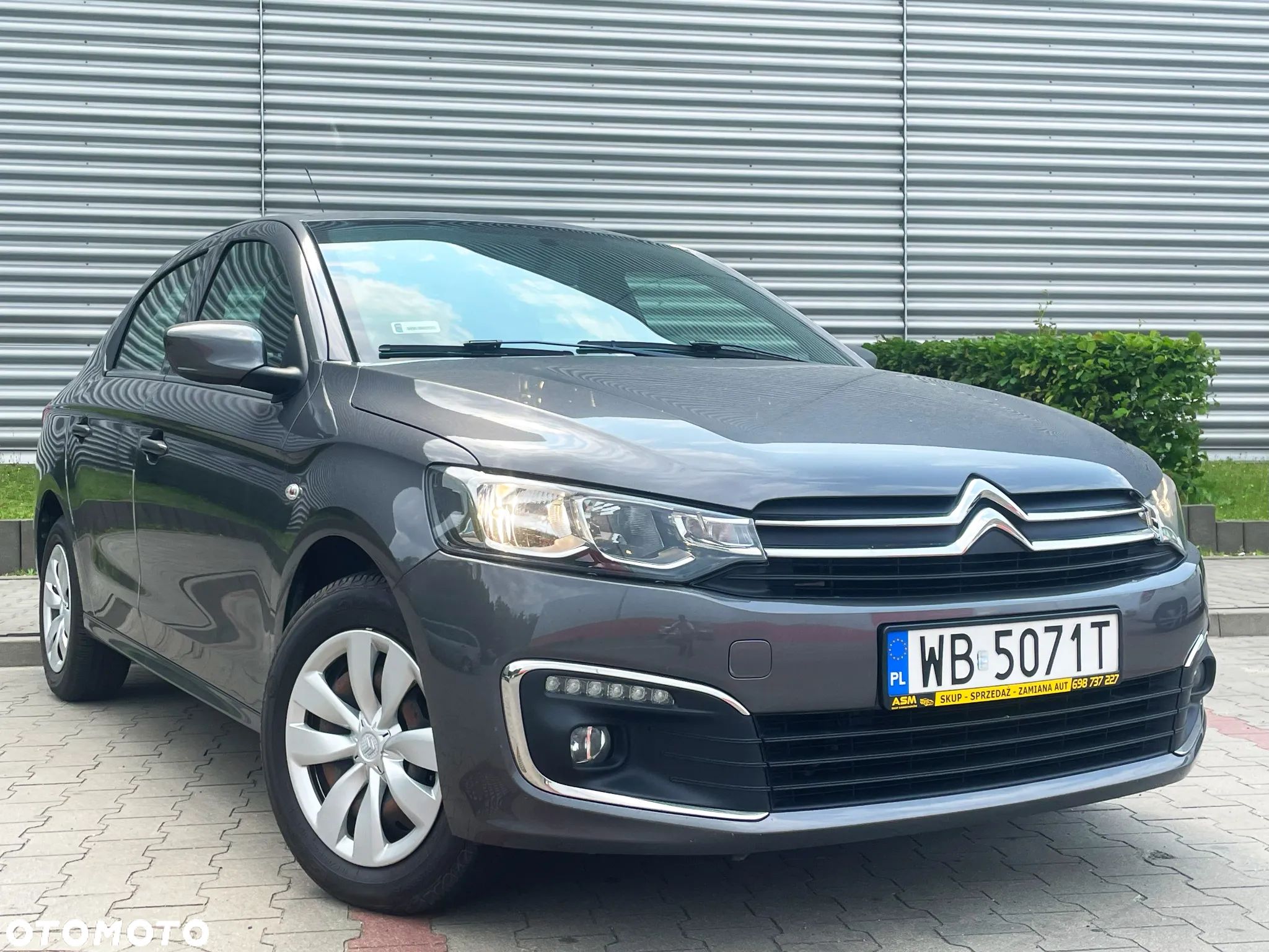 Citroën C-Elysée 1.2 PureTech Shine - 1