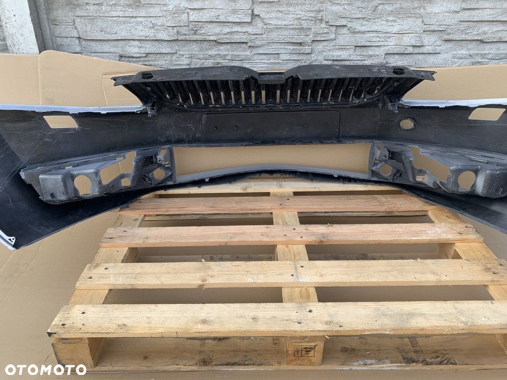 zderzak przedni przód na spryskiwacze skoda octavia III lift 5E0807221 - 7