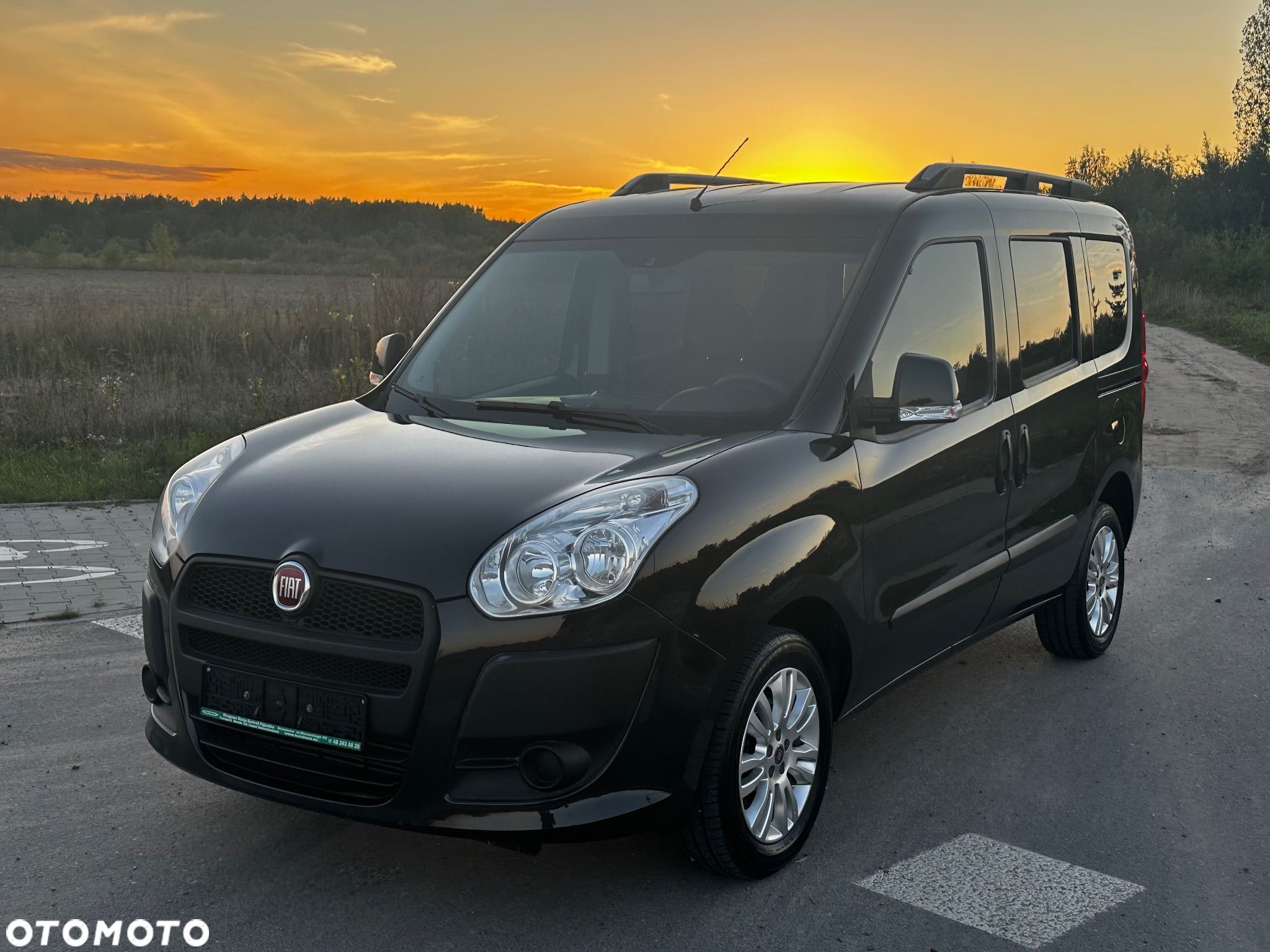 Fiat Doblo 1.4 T-Jet Dynamic - 1