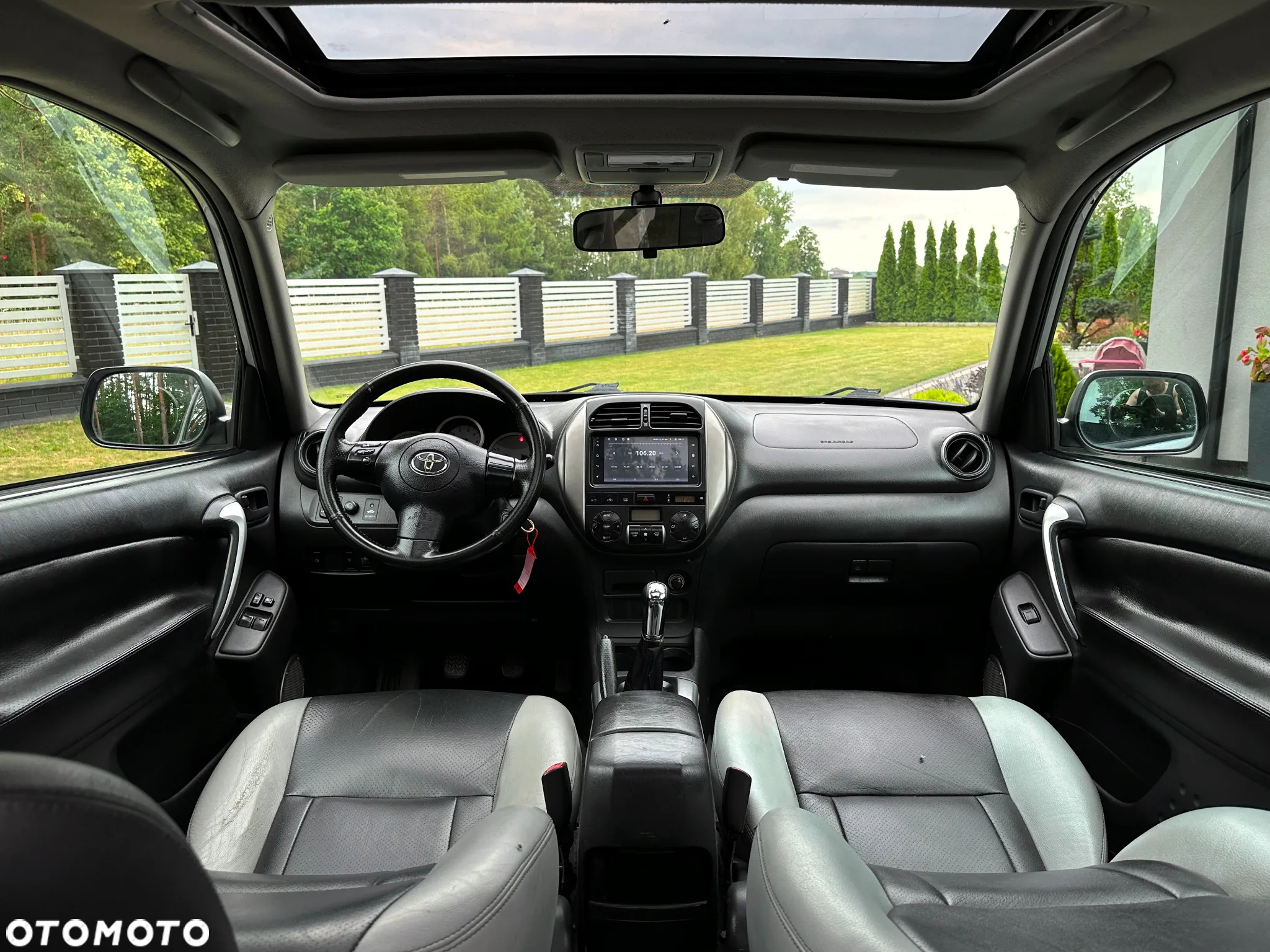 Toyota RAV4 D-4D 4x4 Sol - 15