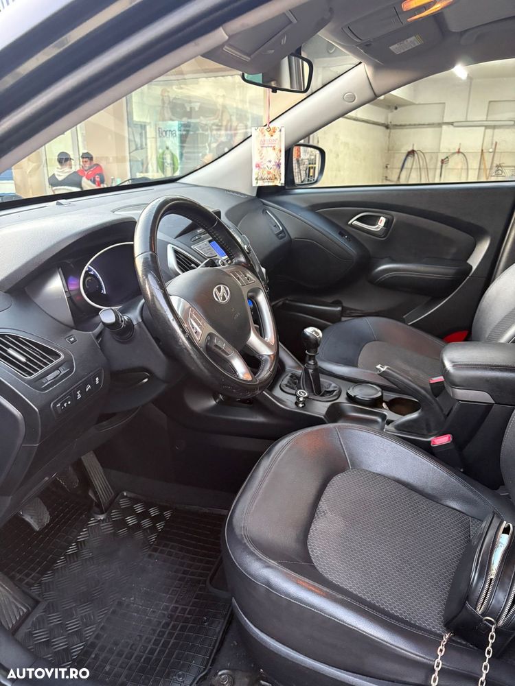 Hyundai ix35 2.0 CRDI High 4WD GLS Style HEAT+ - 3