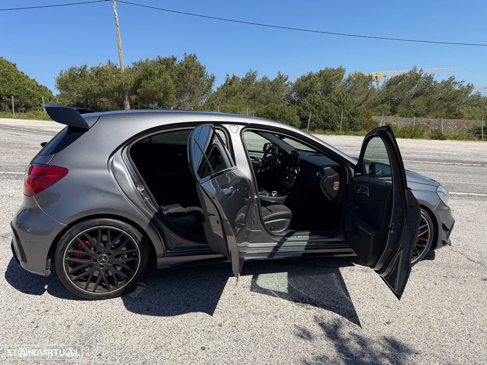 Mercedes-Benz A 45 AMG 4-Matic - 22