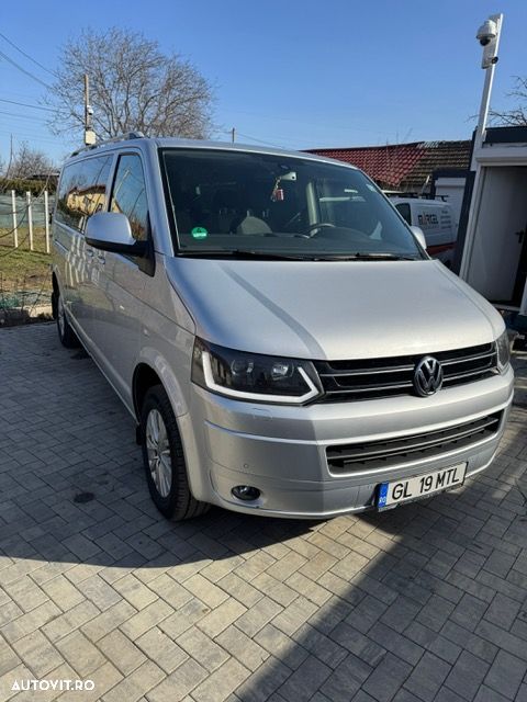 Volkswagen Caravelle - 1