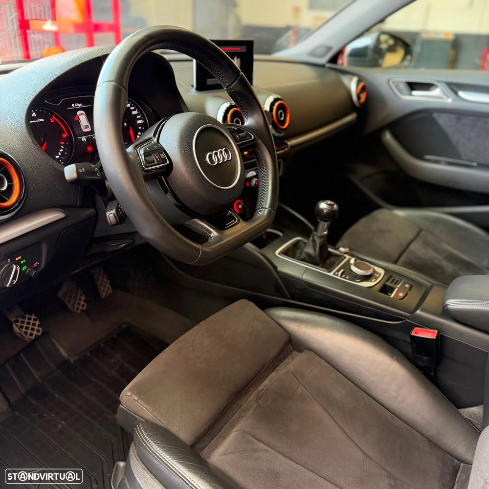 Audi A3 Sportback 2.0 TDI S line Sport Pack - 3