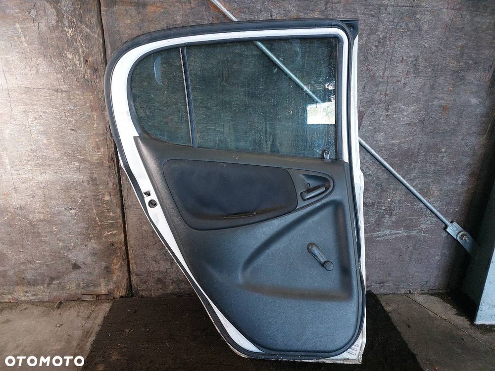 DRZWI KOMPLETNE LEWY TYŁ TOYOTA YARIS I 068 - 5