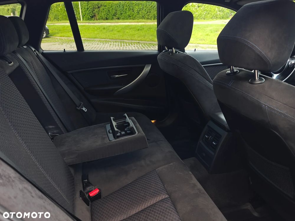 BMW Seria 3 318d M Sport EU6 - 9