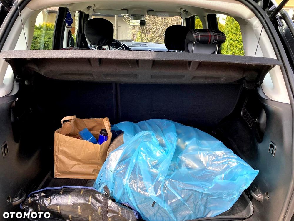 Fiat 500L 1.4 16V Lounge - 11