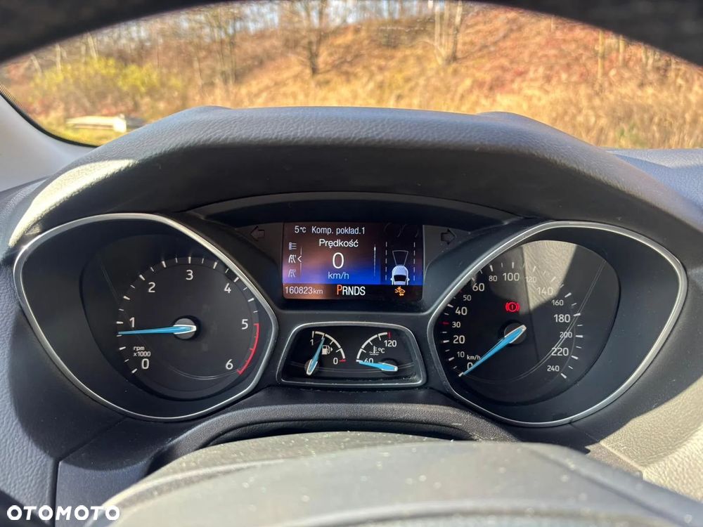 Ford Focus 2.0 TDCi DPF Start-Stopp-System Titanium - 12