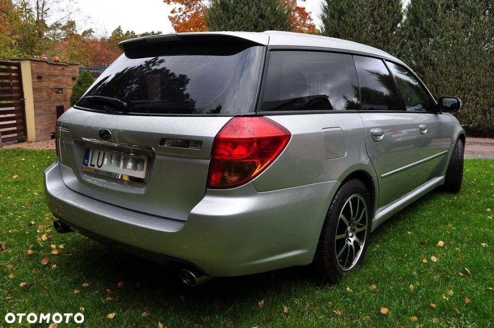 Subaru Legacy SW 2.5i AT - 8