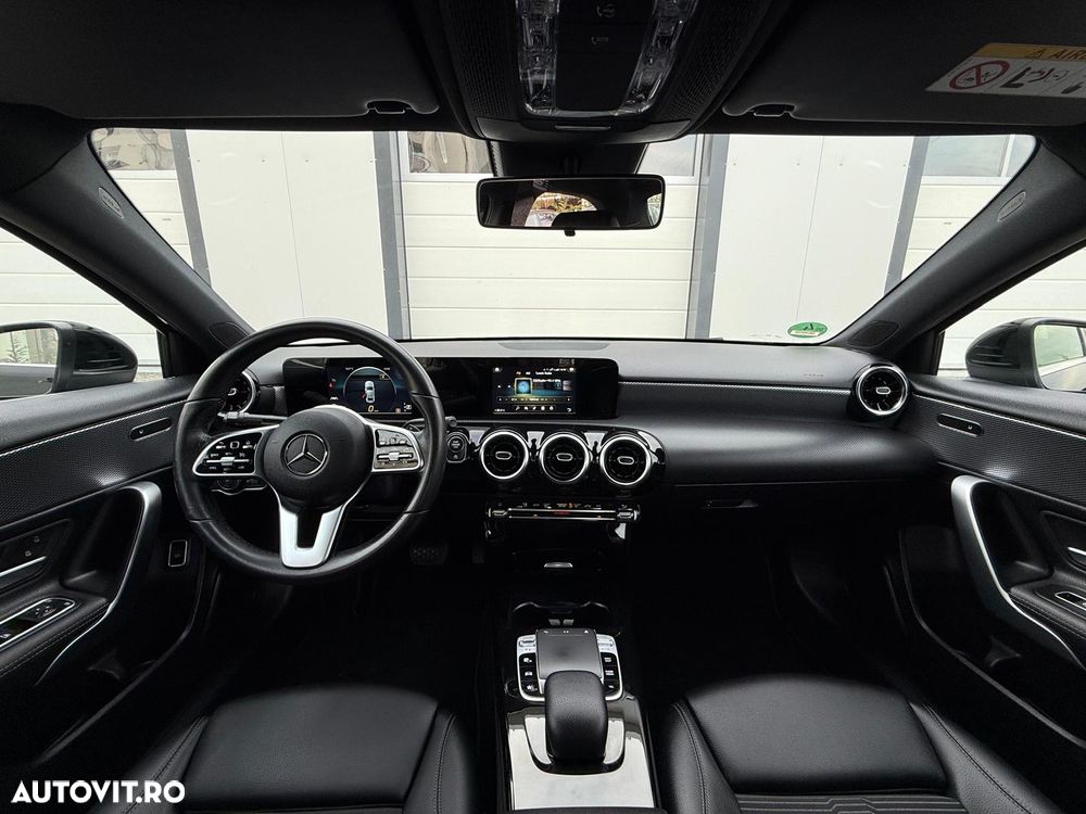 Mercedes-Benz A 200 Sedan 7G-DCT Edition 19 - 18