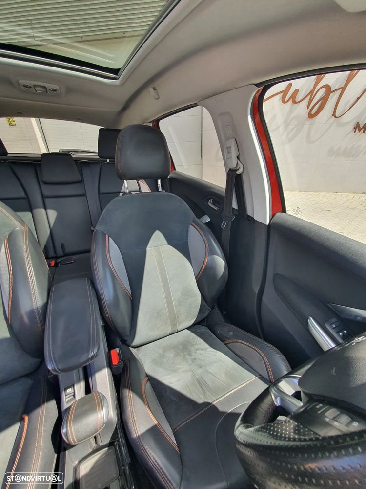 Peugeot 2008 PureTech 130 Stop&Start Allure - 28