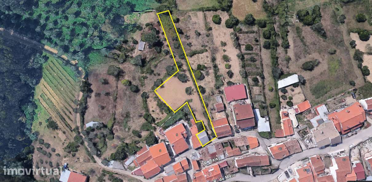 Moradia para Recuperação com Terreno — Cova do Ouro, Coimbra - Grande imagem: 2/20