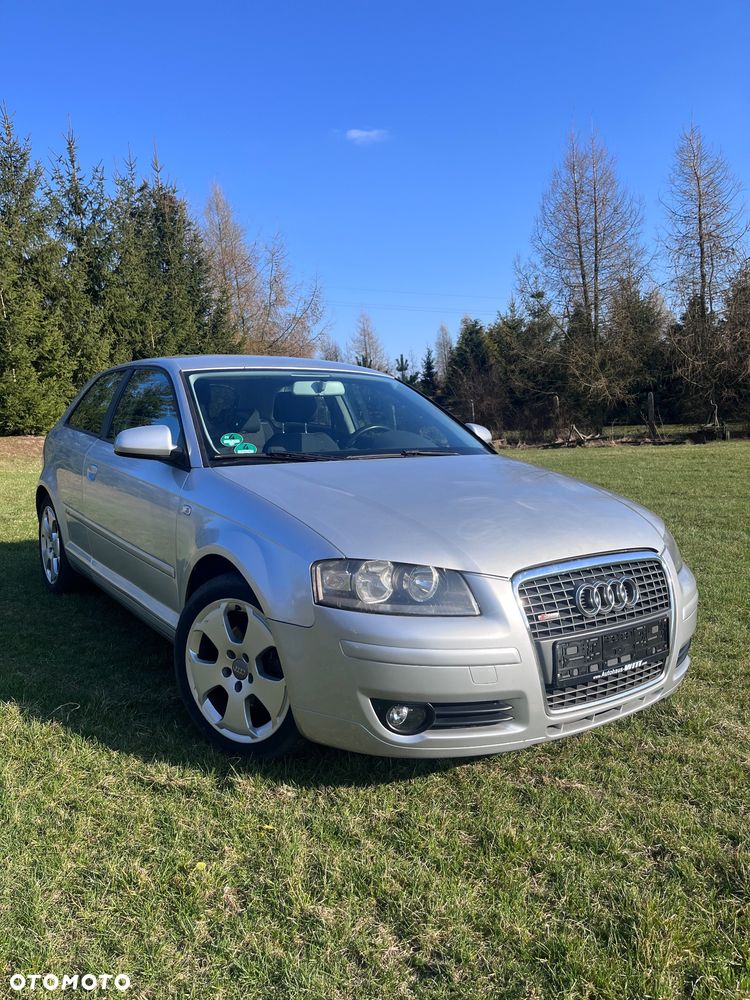 Audi A3 3-drzwiowe 1.4 TFSI S line Sportpaket - 2