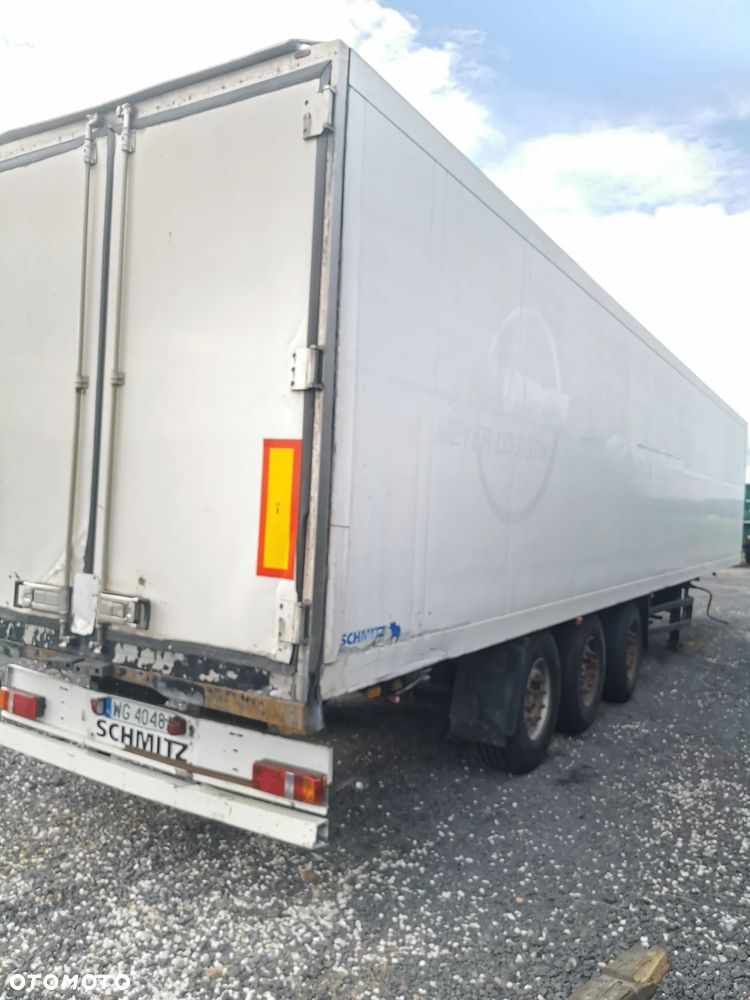 Schmitz Cargobull SKO 24 - 10