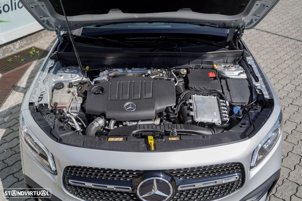 Mercedes-Benz GLB 180 d AMG Line - 42