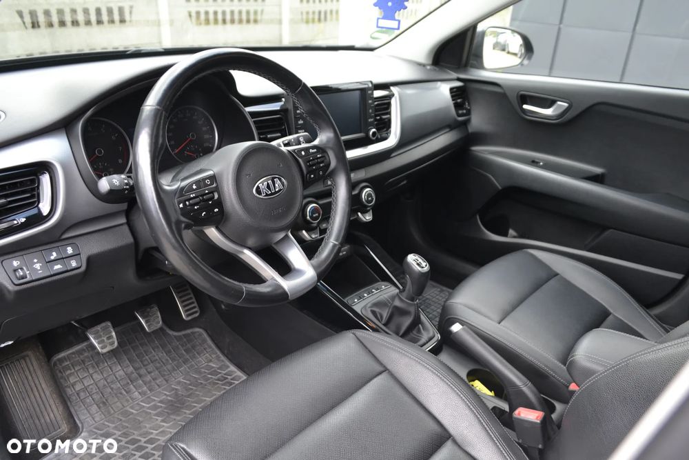 Kia Stonic 1.0 T-GDI 120 Platinum Edition - 24