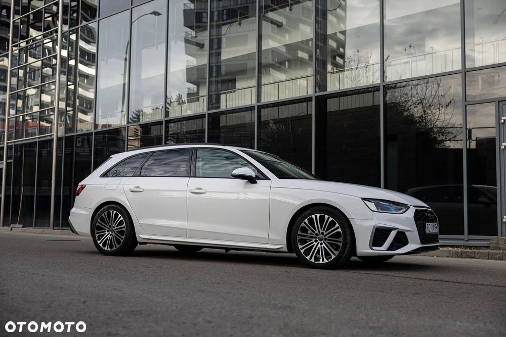 Audi A4 Avant 40 TDI S tronic S line - 4